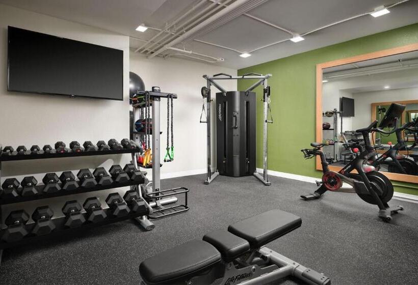 Burton House, Beverly Hills, A Tribute Portfolio Hotel