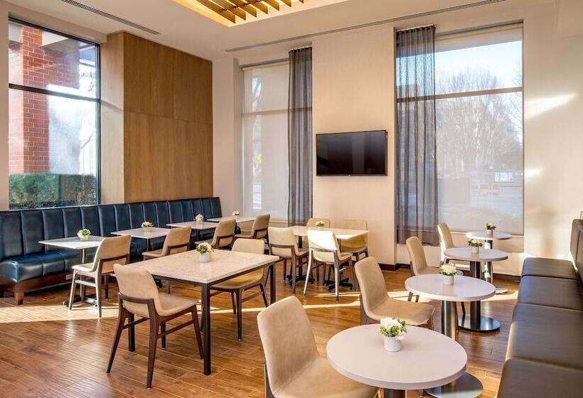 Residence Inn By Marriott Boston Cambridge