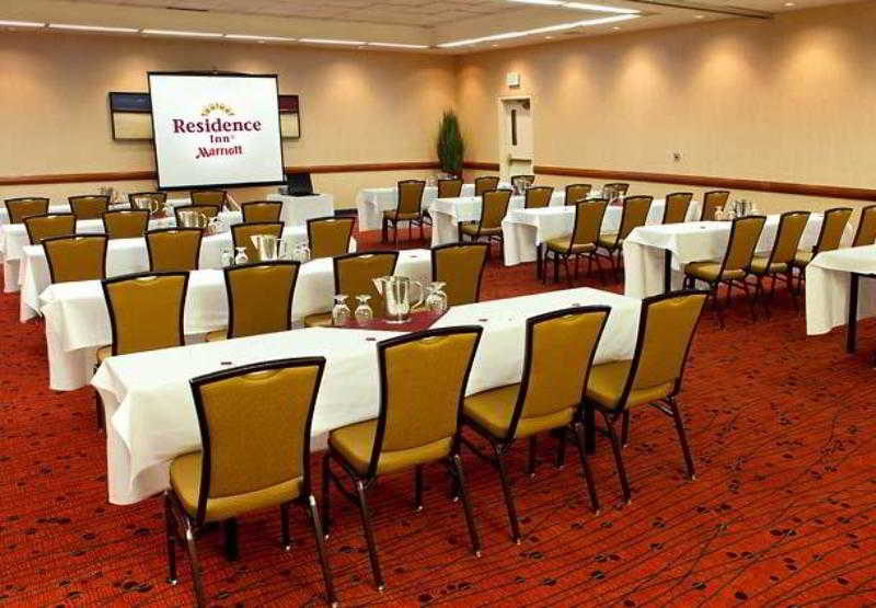 住所  Staybridge Suites Oxnard River Ridge By Ihg