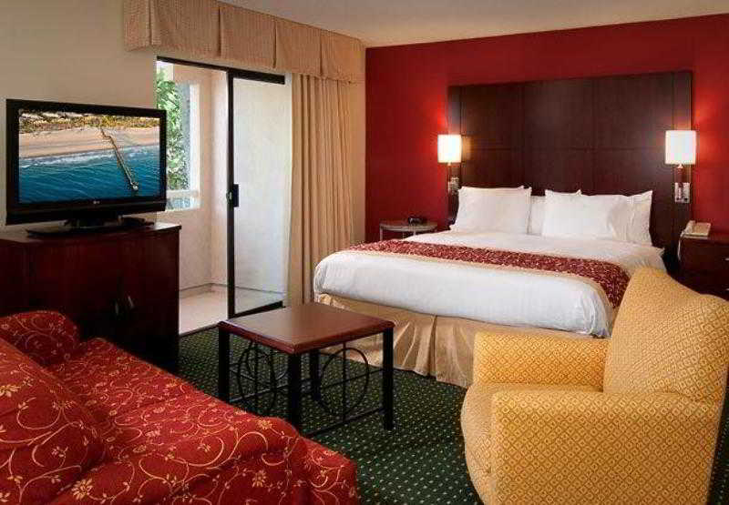 اقامتگاه Staybridge Suites Oxnard River Ridge By Ihg