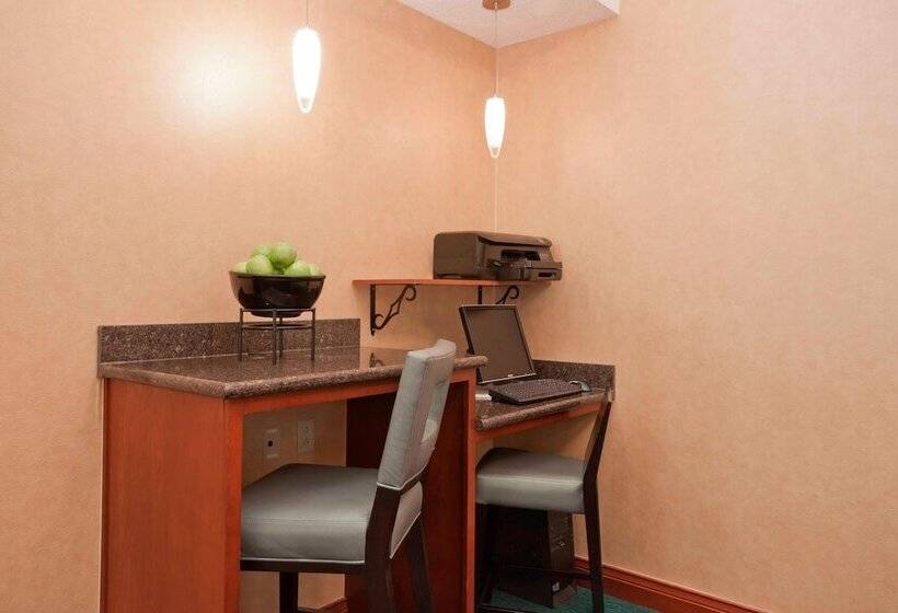 Residence Inn By Marriott Davenport