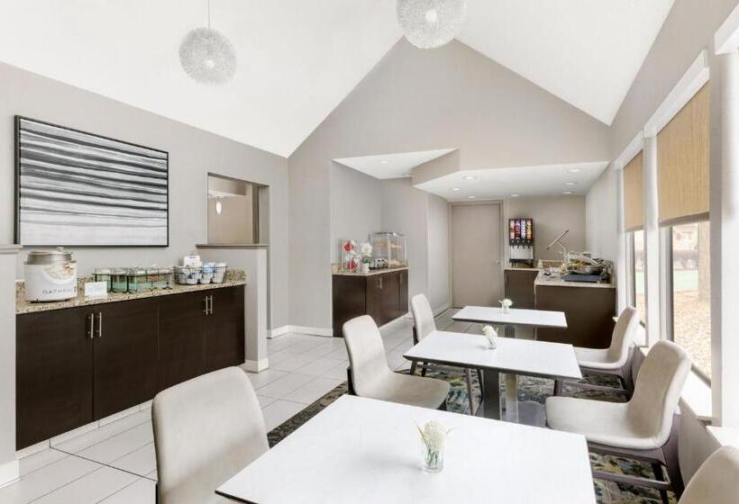 Residence Inn Detroit Troy/madison Heights