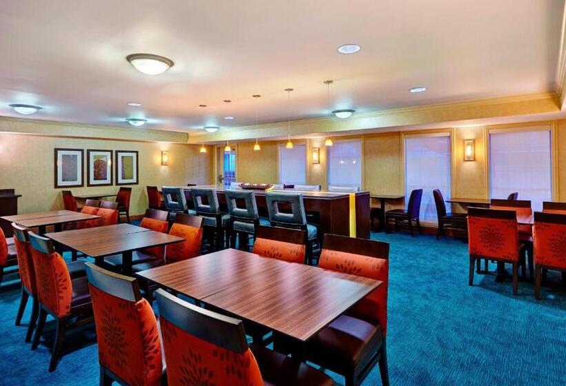 Residence Inn Houston By The Galleria