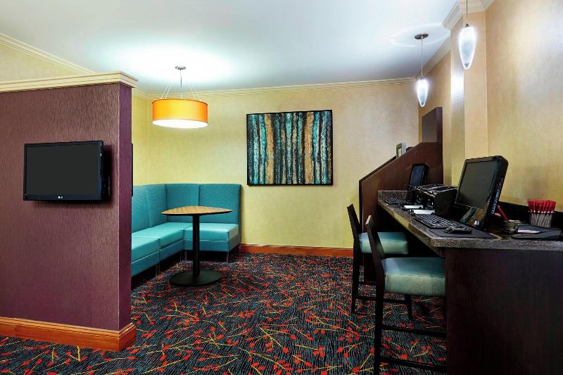 Residence Inn Houston By The Galleria