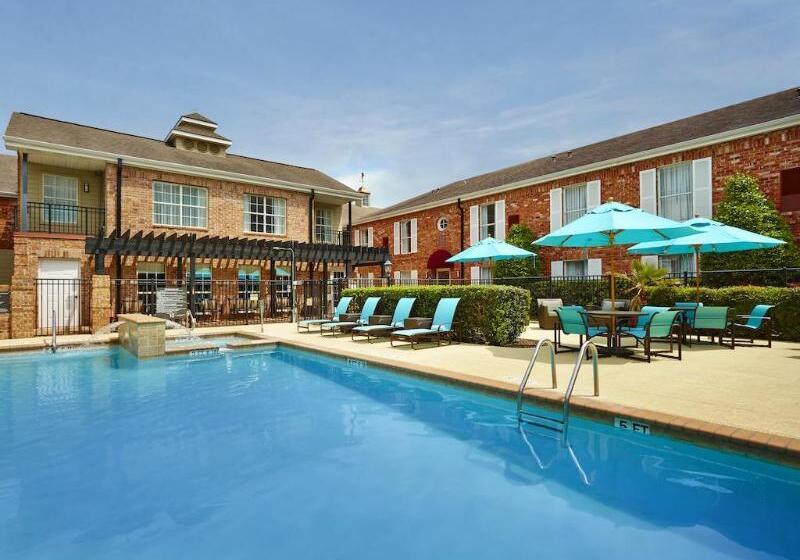 Residence Inn Houston By The Galleria