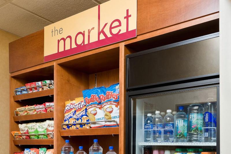 Residence Inn By Marriott Houston The Woodlands/lake Front Circle