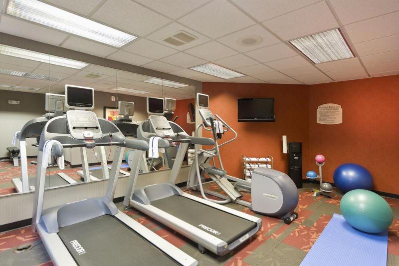 Residence Inn By Marriott Houston The Woodlands/lake Front Circle