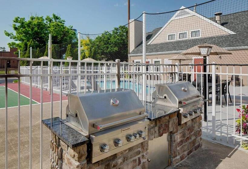 Residence Inn Louisville East