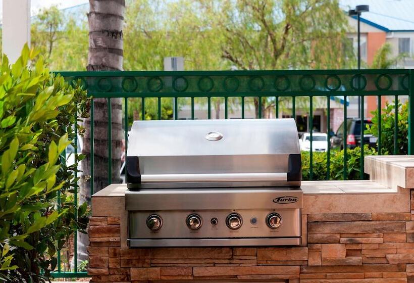 Residence Inn By Marriott Santa Clarita Valencia