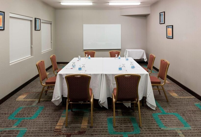 Residence Inn By Marriott Santa Clarita Valencia