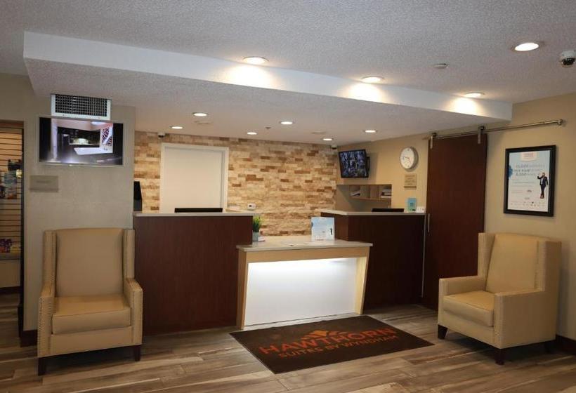 إقامة Hawthorn Suites By Wyndham Detroit Southfield