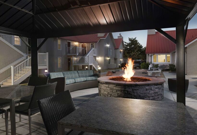 اقامتگاه Sonesta Es Suites Albuquerque