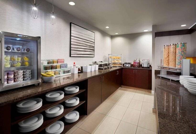 اقامتگاه Sonesta Es Suites Annapolis