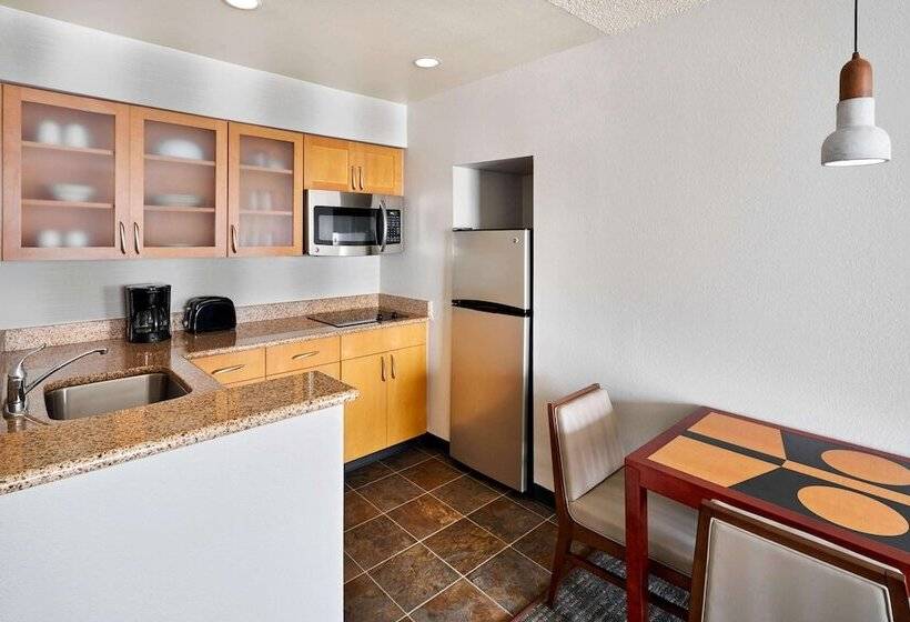 اقامتگاه Sonesta Es Suites Annapolis