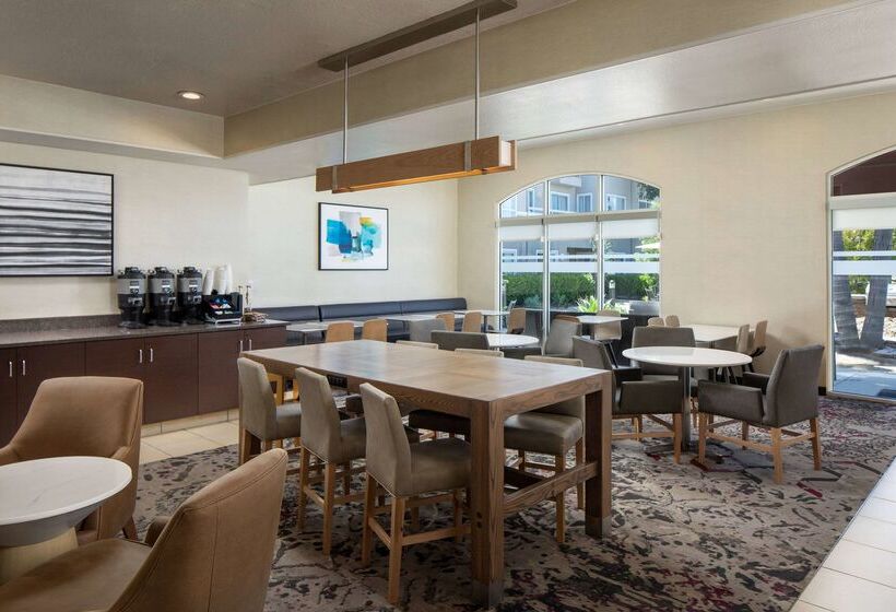 Резиденция Sonesta Es Suites Carmel Mountain San Diego