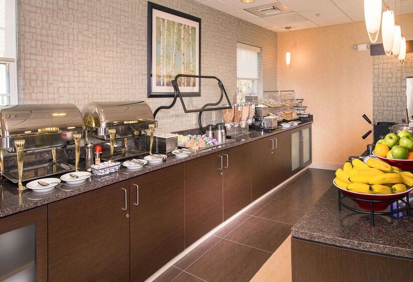 דירת נופש Sonesta Es Suites Charlottesville University