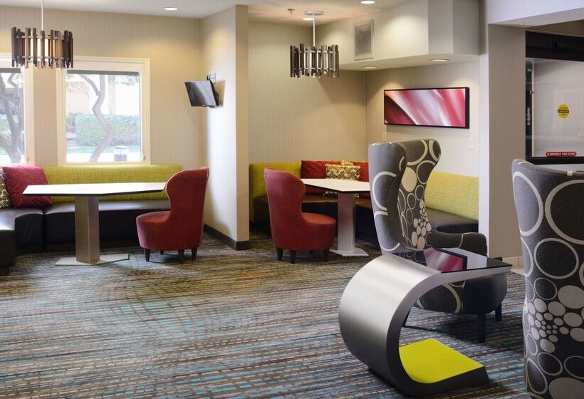 اقامتگاه Sonesta Es Suites Dallas Central Expressway