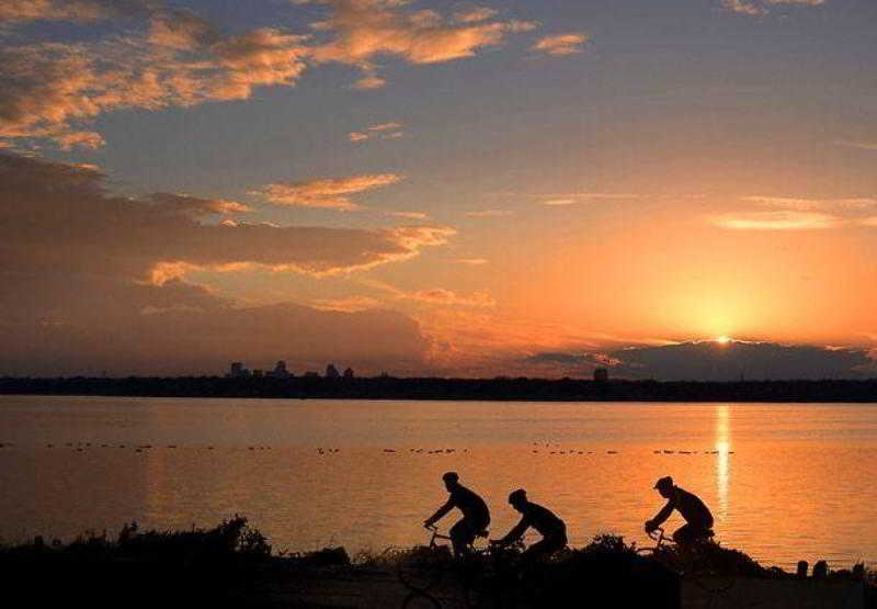 住所  Sonesta Es Suites Dallas Central Expressway