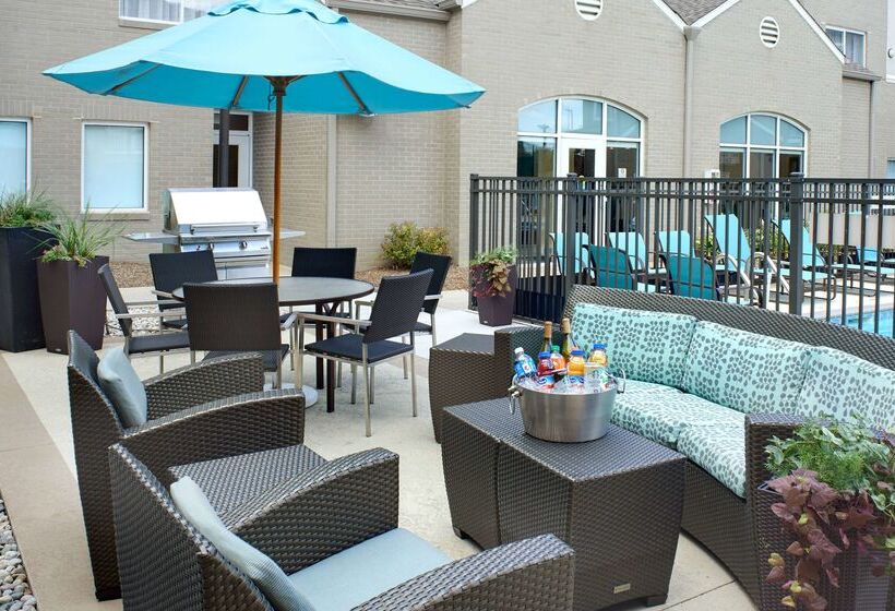 דירת נופש Sonesta Es Suites Detroit Warren