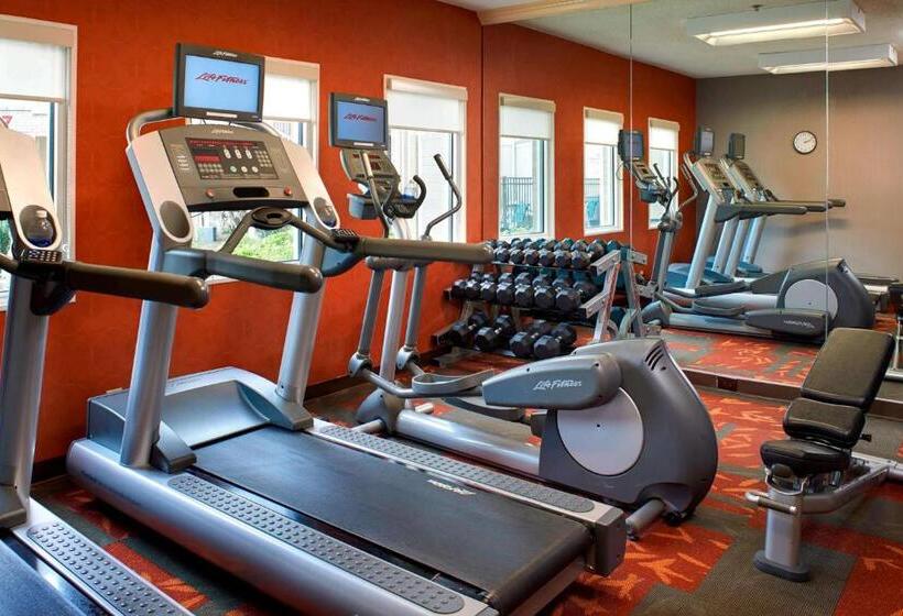 דירת נופש Sonesta Es Suites Detroit Warren