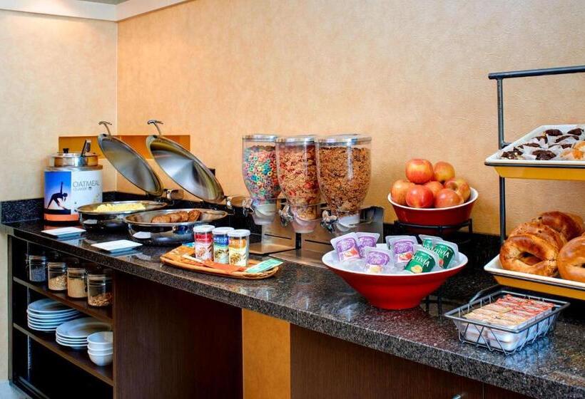 דירת נופש Sonesta Es Suites Detroit Warren