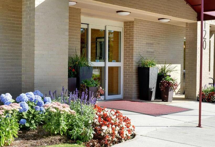 דירת נופש Sonesta Es Suites Detroit Warren