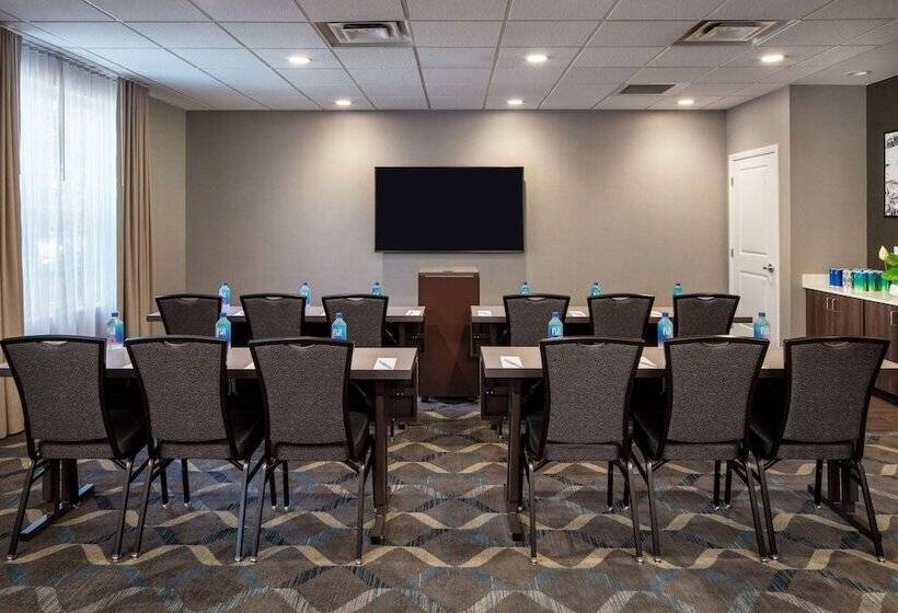 Резиденция Sonesta Es Suites Fairfax Fair Lakes