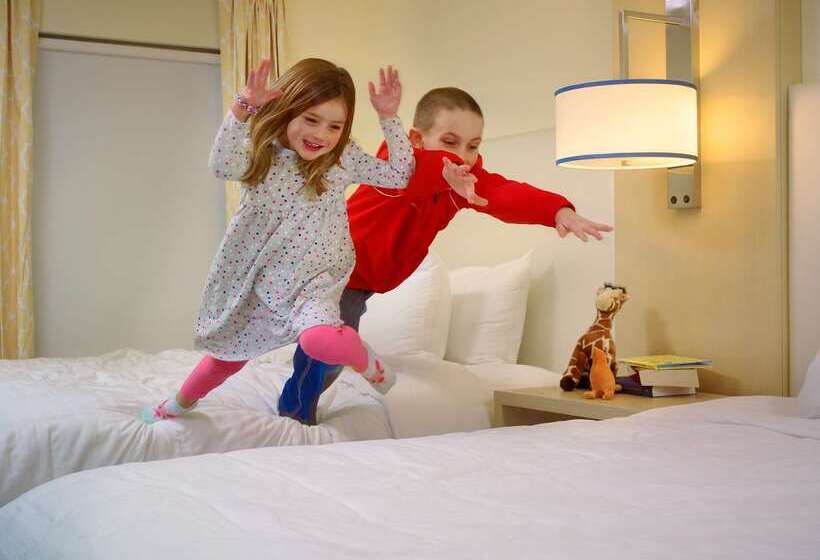 اقامتگاه Sonesta Es Suites South Brunswick  Princeton