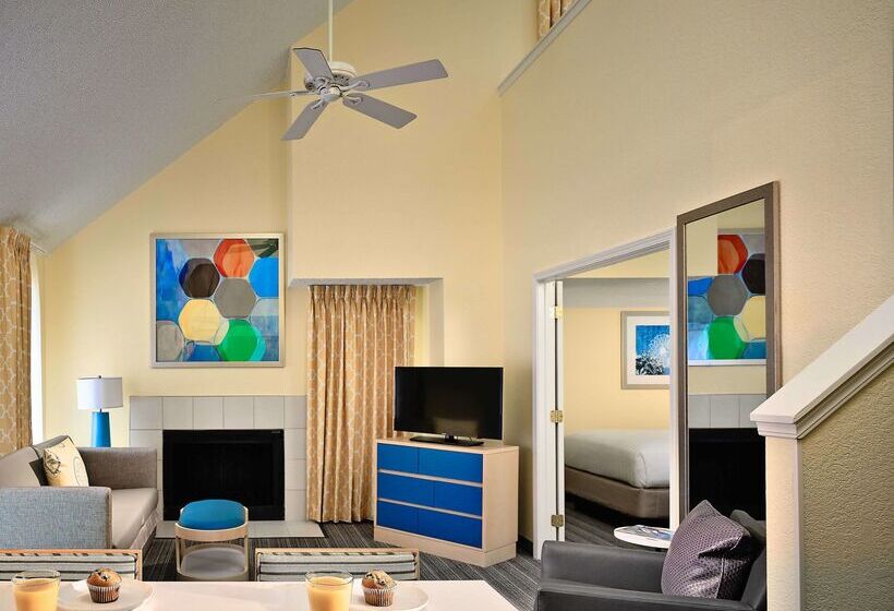 اقامتگاه Sonesta Es Suites South Brunswick  Princeton