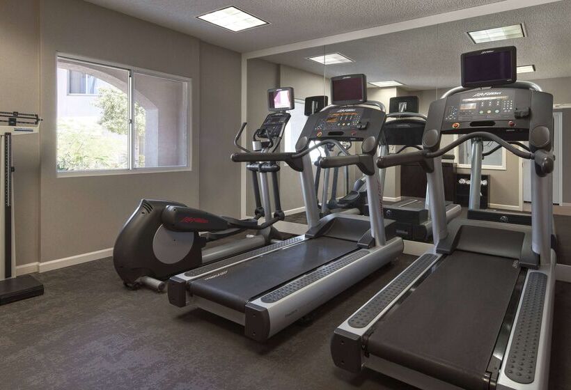 اقامتگاه Sonesta Es Suites Tempe