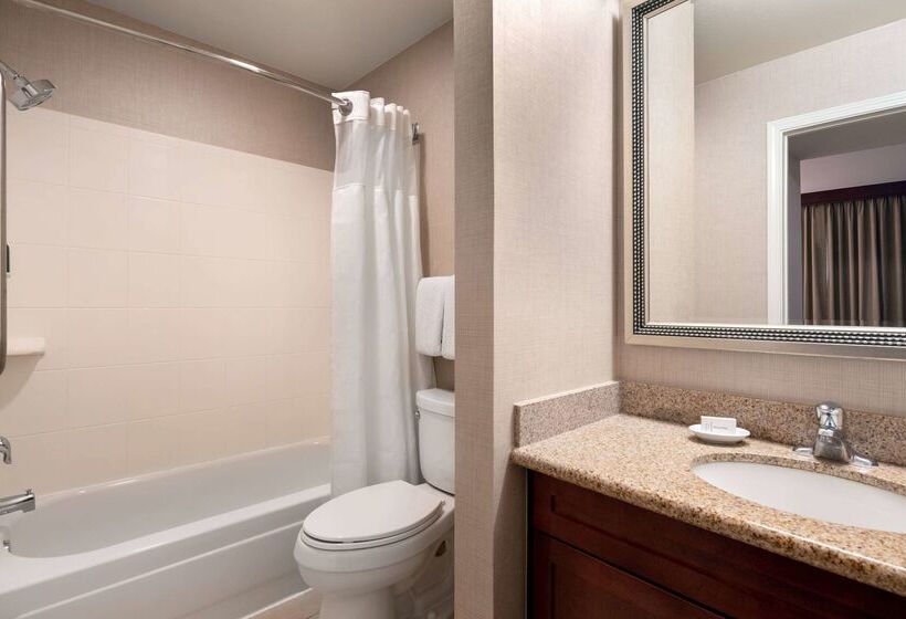 اقامتگاه Sonesta Es Suites Tempe