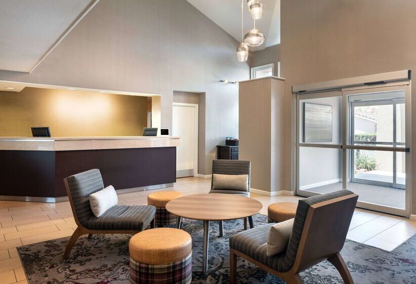 اقامتگاه Sonesta Es Suites Tempe