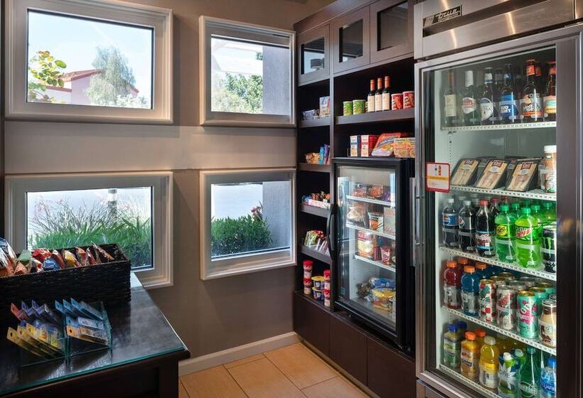 اقامتگاه Sonesta Es Suites Tempe