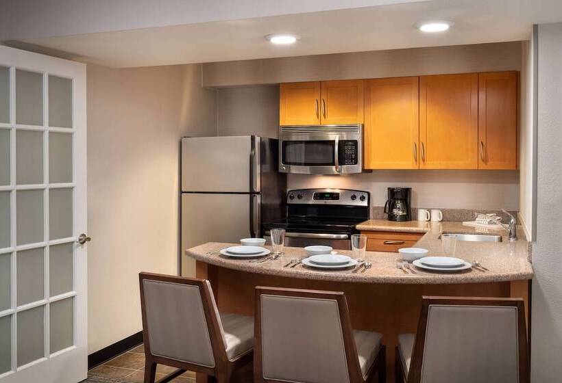 اقامتگاه Sonesta Es Suites Tempe