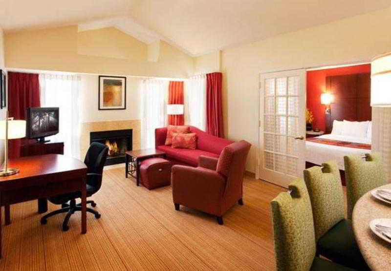 اقامتگاه Sonesta Es Suites Tempe