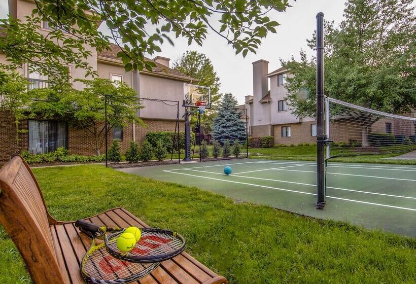 住所 Trellis Herndon