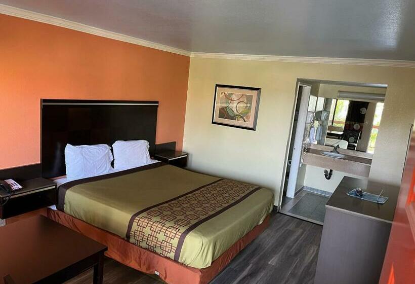 Rivera Inn & Suites Motel