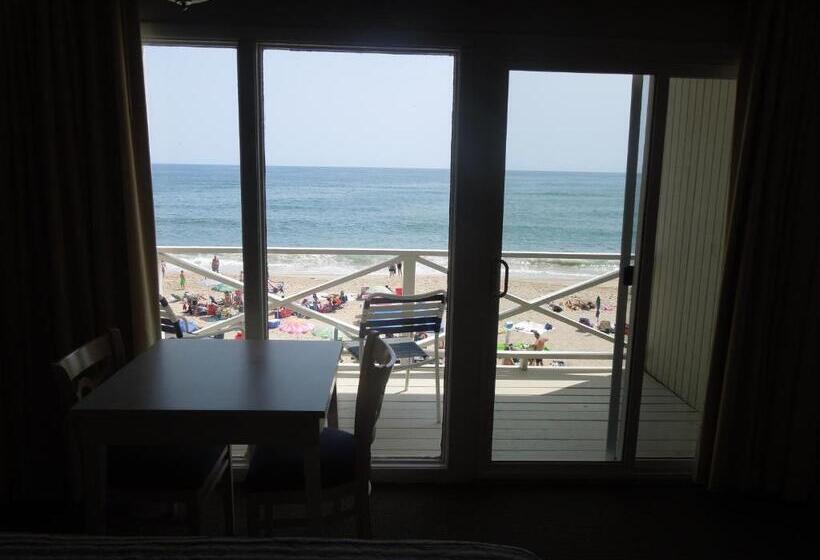 Royal Atlantic Beach Resort