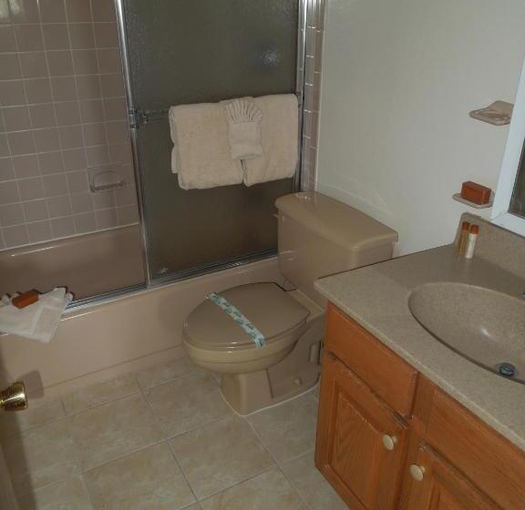 Royal Atlantic Beach Resort