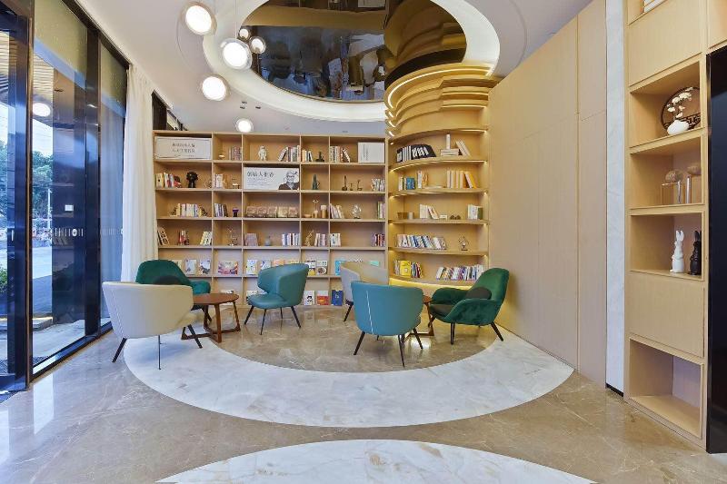 Atour Hotel Nanjing Hongshan Zoo Metro Station