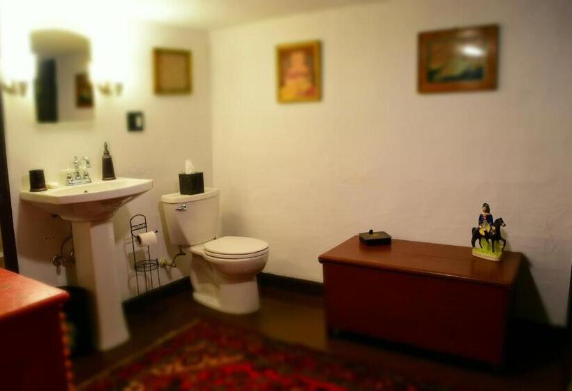 مبيت وإفطار Daniels House Inn