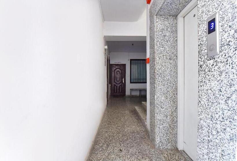 Fabhotel Rushank Palace