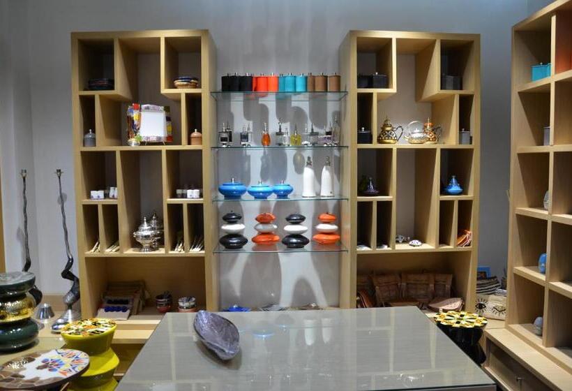 هتل Aralia Boutique Hôtel