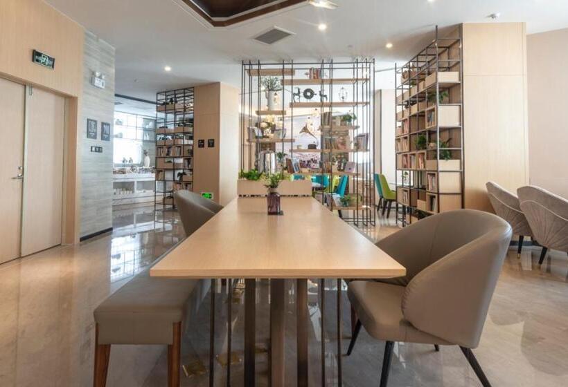 בית מלון כפרי Atour