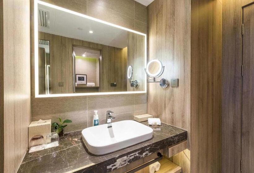 Atour Hotel Xining East Kunlun Road