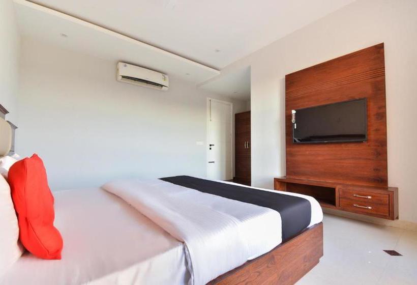 Capital O 64956 Hotel Aman