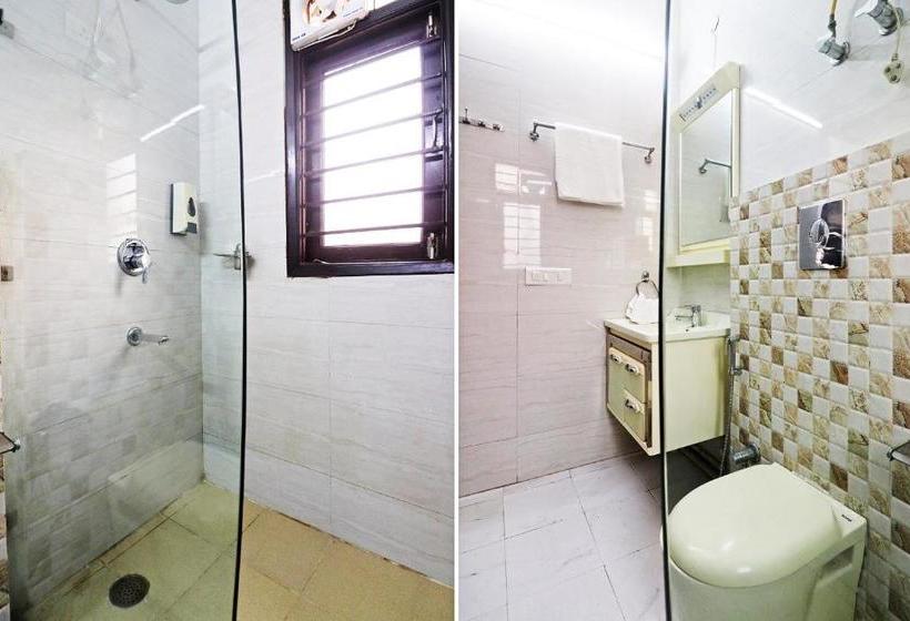 فندق Capital O 65693 The Sterling Villa