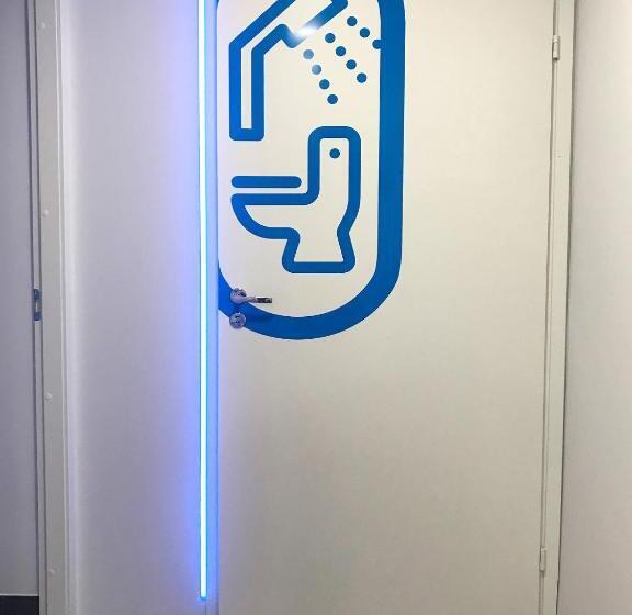 هتل کپسول Capsule Hostels Tallinn