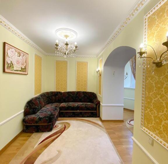 هتل петрос Family