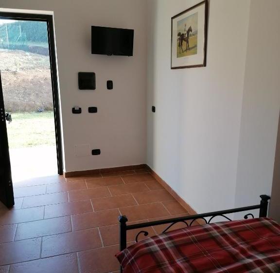 בית מלון כפרי Le Vecchie Scuderie